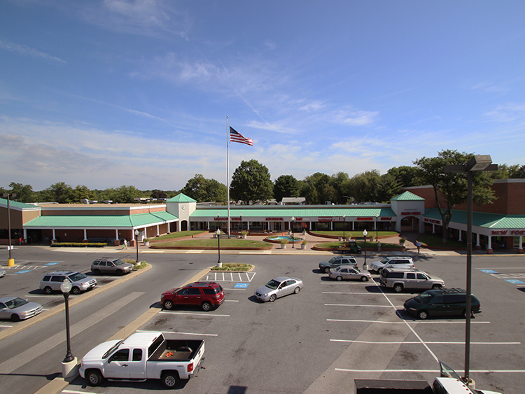 Walnut Hill Shopping Center Standard Properties